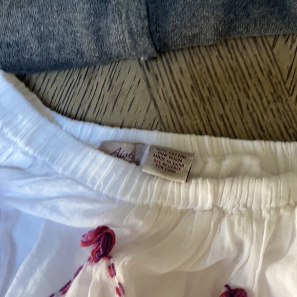 6 pc bundle size 4-5 - Picture 7 of 16